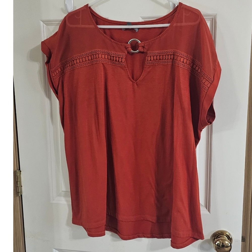 Daisy Fuentes Womens 3X Burnt Orange O-Ring‎ Crochet Lace Trim V-Neck Blouse Top